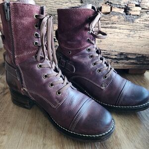 Taos Crave Bordeaux Leather Bootie Boots Size 38 / 7.5
